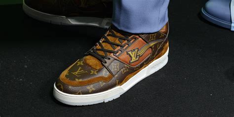 scarpe louis vuitton uoko|Sneakers di lusso uomo, scarpe da uomo .